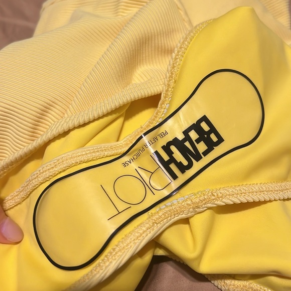 Beach Riot Reese One Piece Lemon Yellow Size XL / Lemon Yellow - Picture 5 of 5